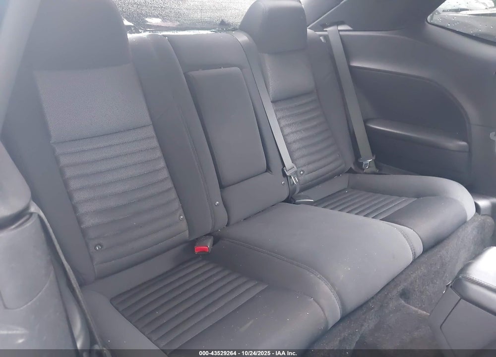 2012 DODGE CHALLENGER SXT VIN: 2C3CDYAG5CH101308