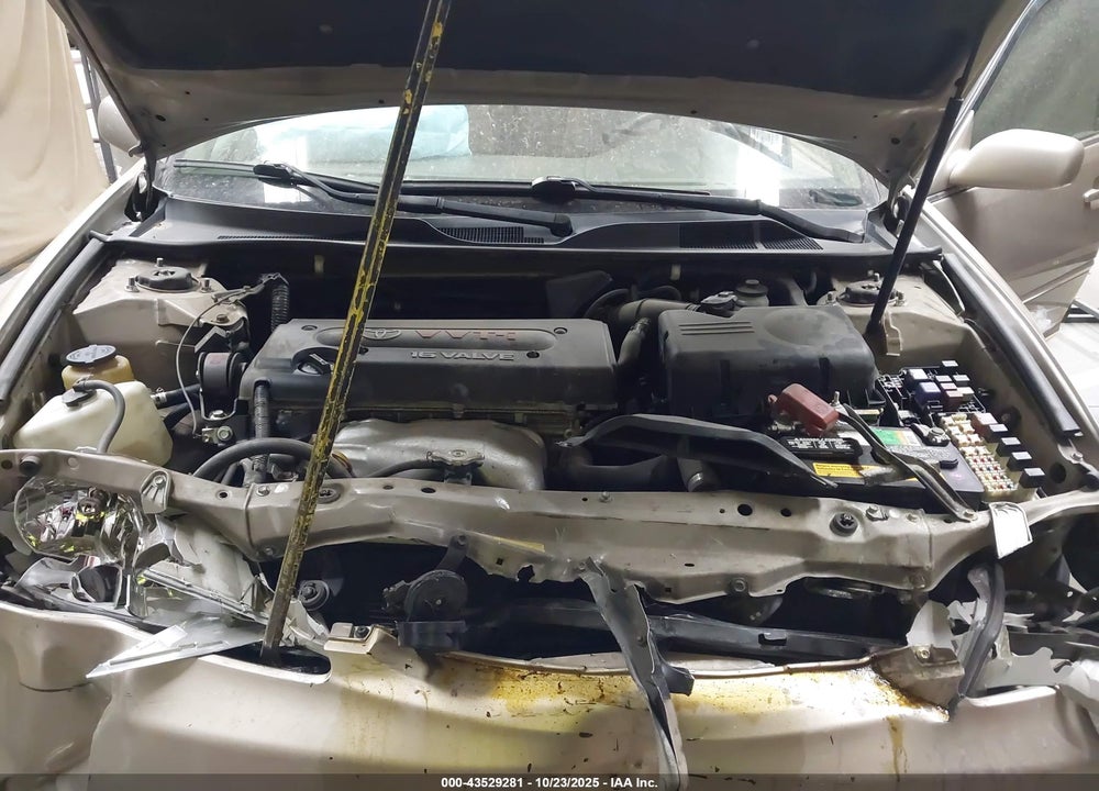 2002 TOYOTA CAMRY LE VIN: 4T1BE32K12U623807