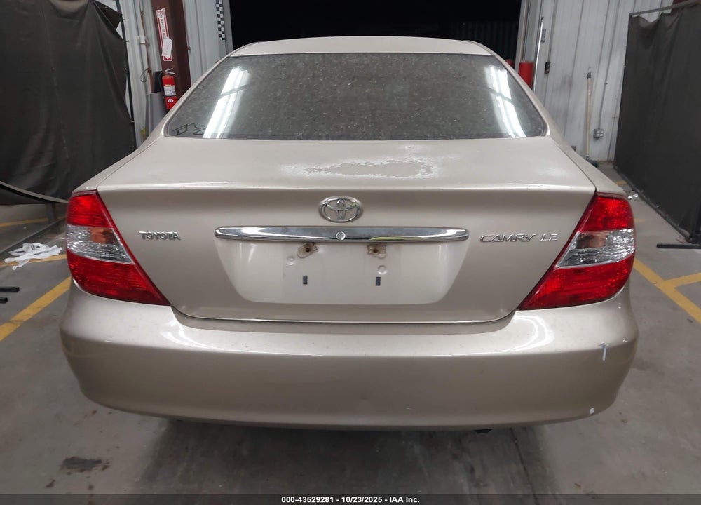 2002 TOYOTA CAMRY LE VIN: 4T1BE32K12U623807