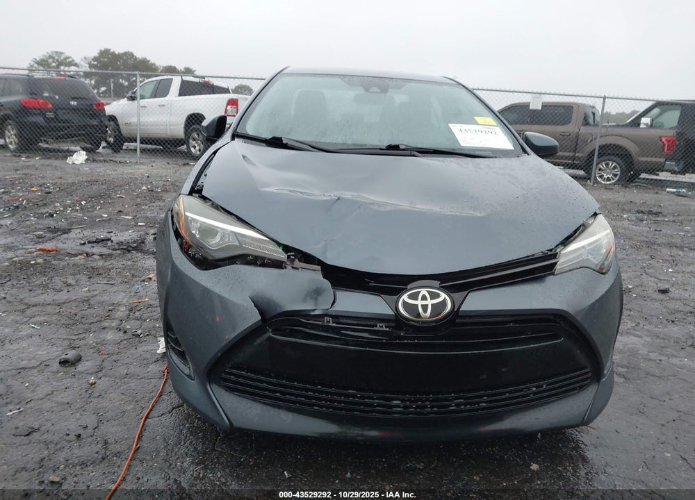 2017 TOYOTA COROLLA LE VIN: 2T1BURHE0HC754910