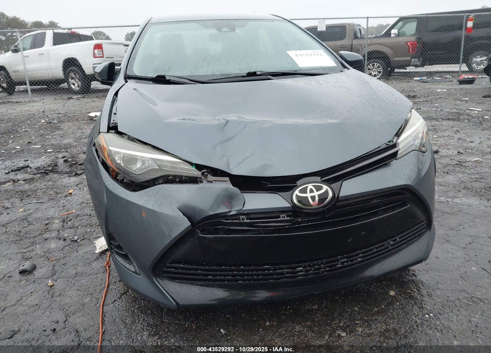 2017 TOYOTA COROLLA LE VIN: 2T1BURHE0HC754910