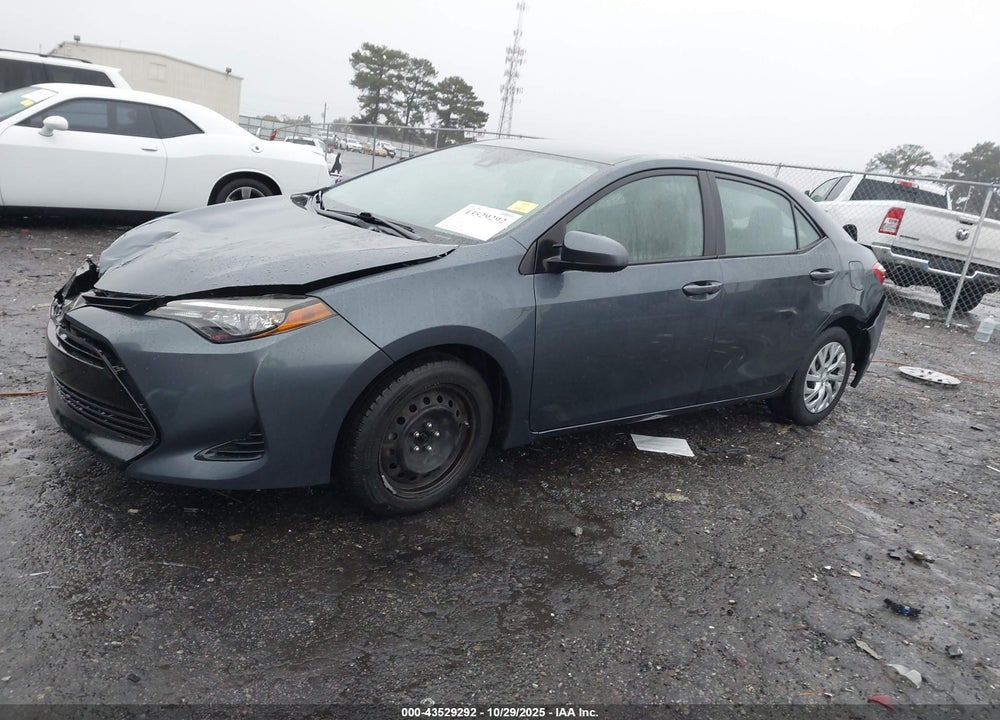 2017 TOYOTA COROLLA LE VIN: 2T1BURHE0HC754910