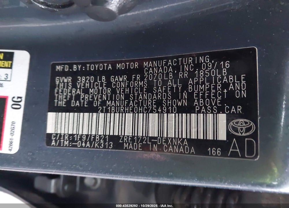 2017 TOYOTA COROLLA LE VIN: 2T1BURHE0HC754910