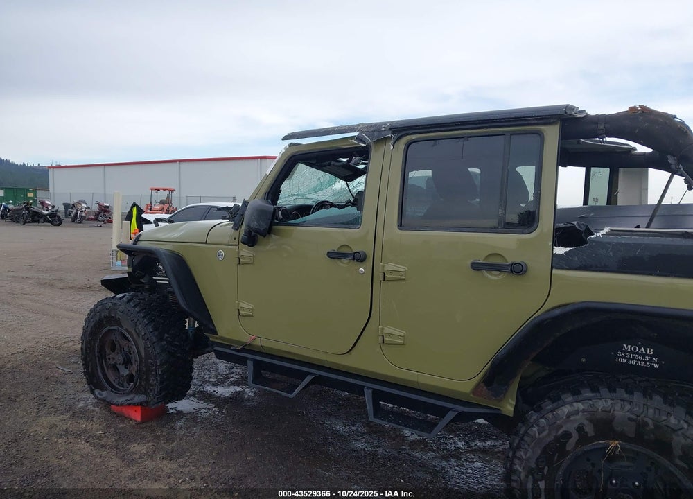 2013 JEEP WRANGLER UNLIMITED VIN: 1C4BJWDG6DL575689