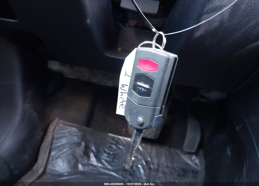 2012 MAZDA 2 VIN: JM1DE1KZ3C0148930