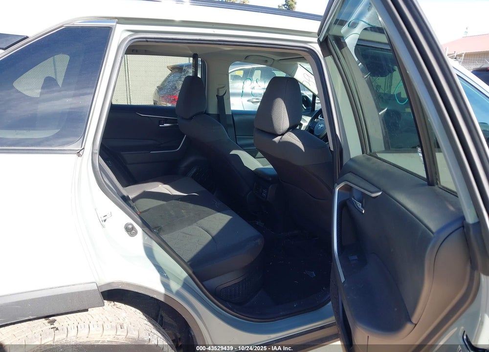 2020 TOYOTA RAV4 HYBRID XLE VIN: 4T3RWRFV9LU004092