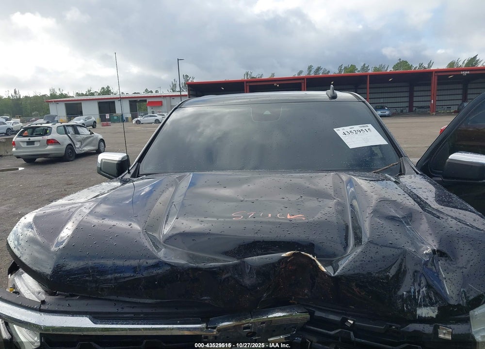 2023 CHEVROLET SILVERADO 1500 2WD SHORT BED LT VIN: 3GCPACE89PG266098