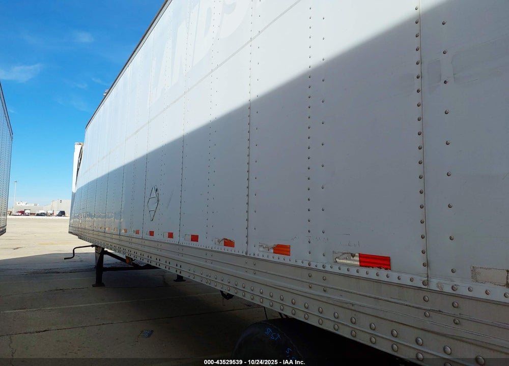 2006 HYUNDAI TRANSLEAD INC --- VIN: 3H3V532C26T083106
