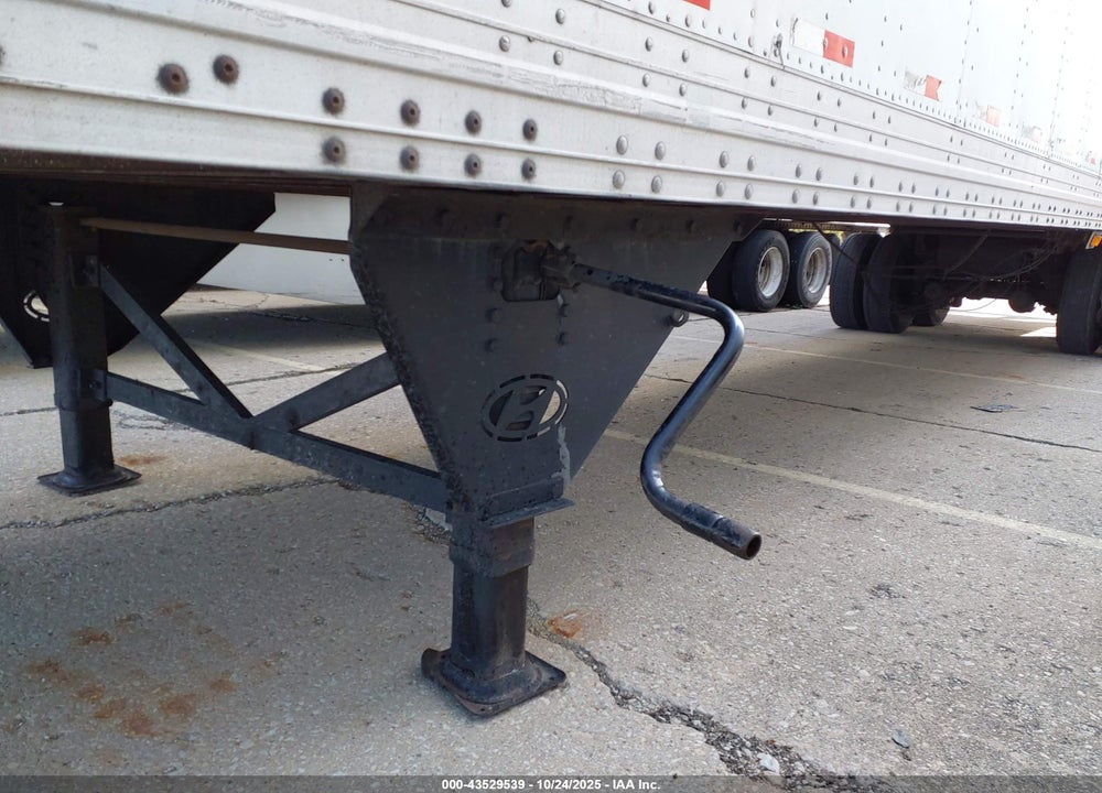 2006 HYUNDAI TRANSLEAD INC --- VIN: 3H3V532C26T083106