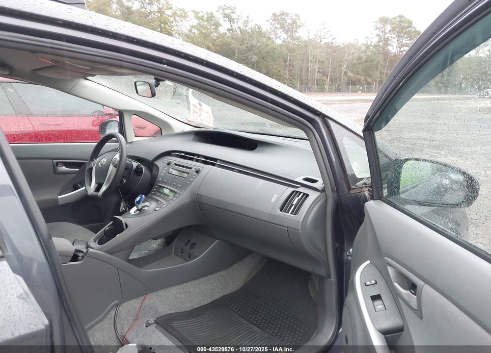 2011 TOYOTA PRIUS THREE VIN: JTDKN3DU9B0299693