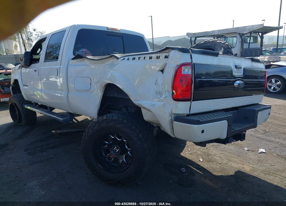 2015 FORD F-350 LARIAT VIN: 1FT8W3BT4FEA81820