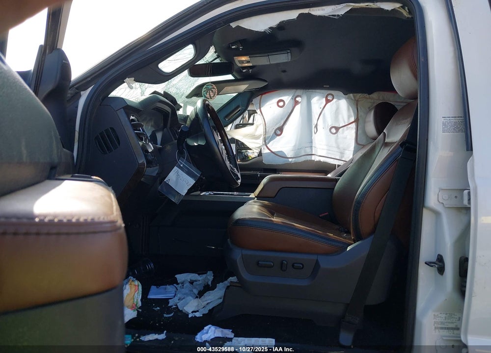 2015 FORD F-350 LARIAT VIN: 1FT8W3BT4FEA81820