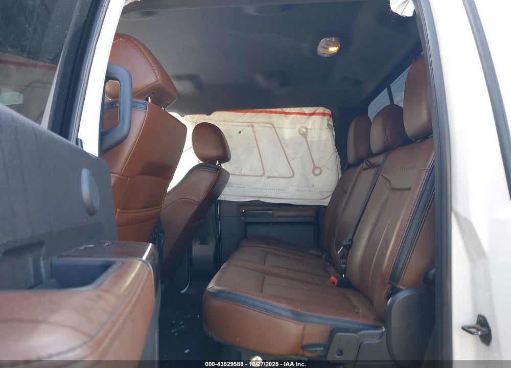 2015 FORD F-350 LARIAT VIN: 1FT8W3BT4FEA81820