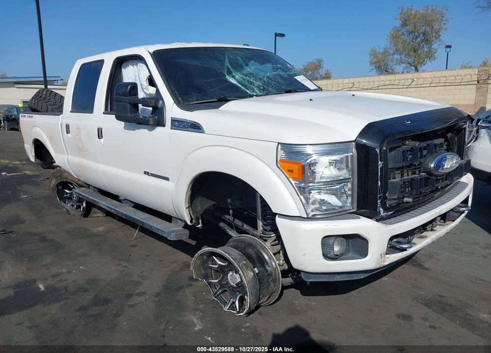 2015 FORD F-350 LARIAT VIN: 1FT8W3BT4FEA81820