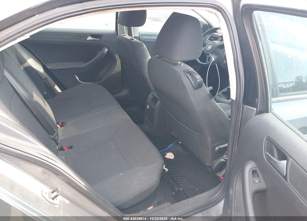 2014 VOLKSWAGEN JETTA VIN: 3VW3L7AJXEM306029