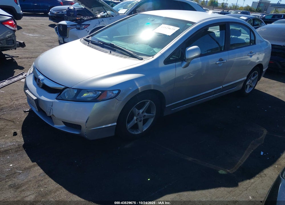2010 HONDA CIVIC LX VIN: 19XFA1F51AE068395
