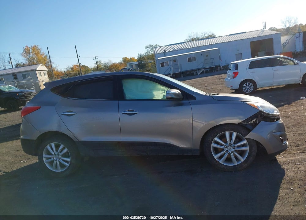2012 HYUNDAI TUCSON VIN: KM8JUCACXCU436138