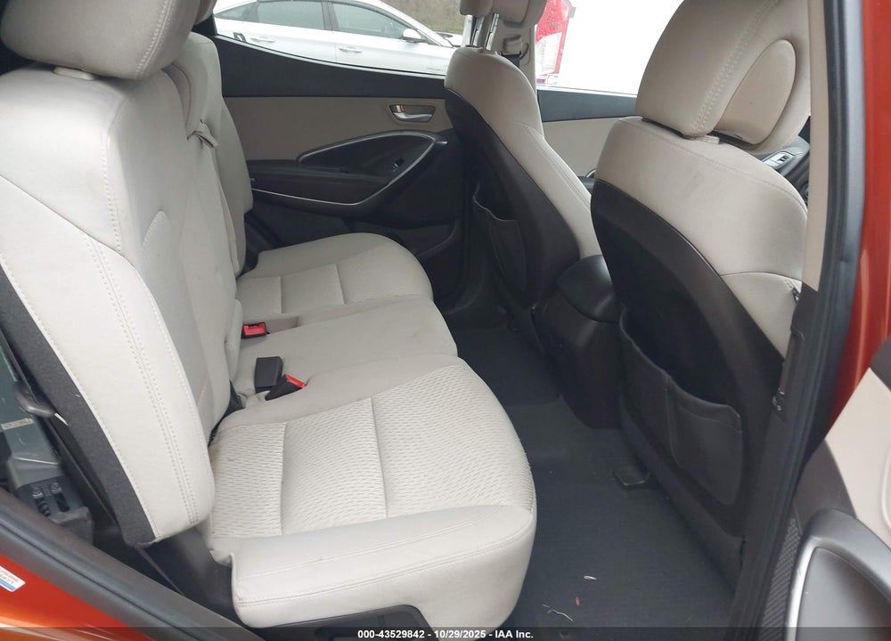 2017 HYUNDAI SANTA FE VIN: 5XYZUDLB9HG462966