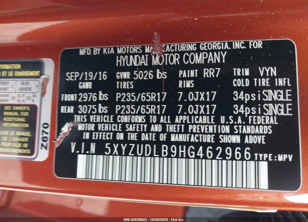 2017 HYUNDAI SANTA FE VIN: 5XYZUDLB9HG462966