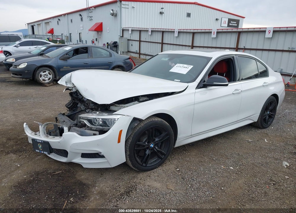 2018 BMW 3 SERIES VIN: WBA8D9G53JNU70277
