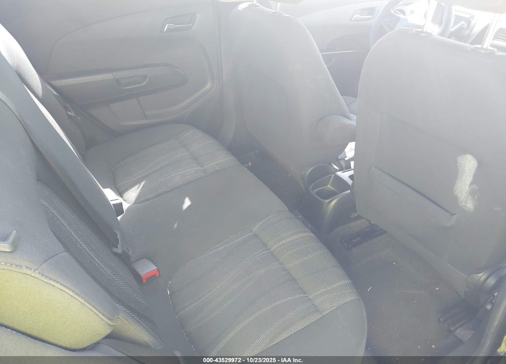 2016 CHEVROLET SONIC LT AUTO VIN: 1G1JC6SHXG4121051
