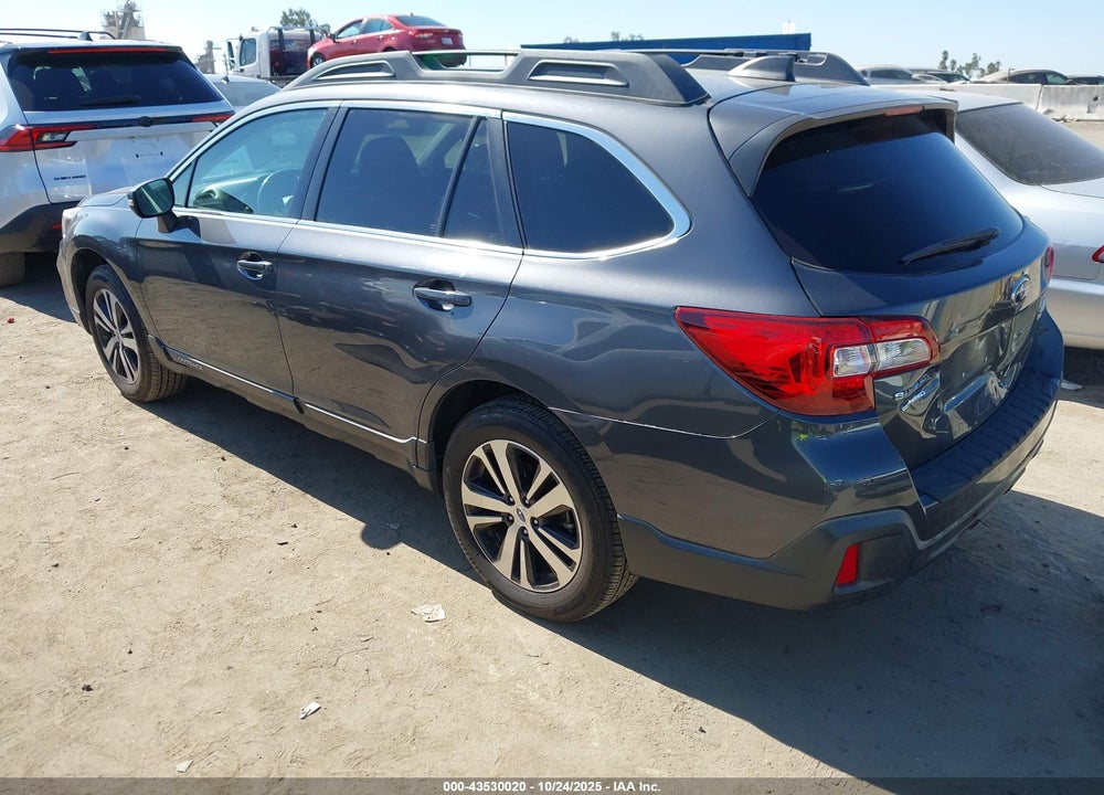 2018 SUBARU OUTBACK 2.5I LIMITED VIN: 4S4BSANC2J3209151