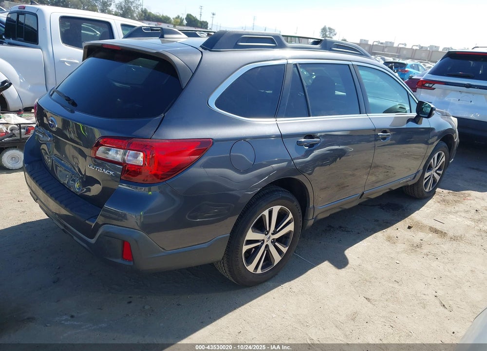2018 SUBARU OUTBACK 2.5I LIMITED VIN: 4S4BSANC2J3209151
