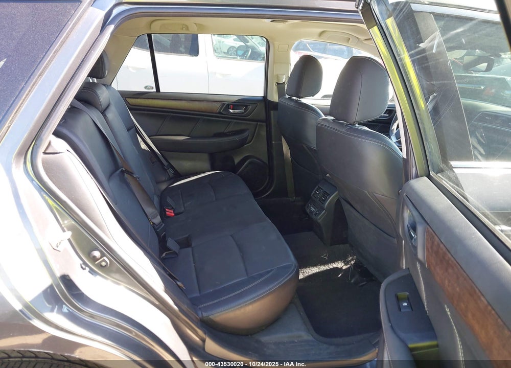 2018 SUBARU OUTBACK 2.5I LIMITED VIN: 4S4BSANC2J3209151