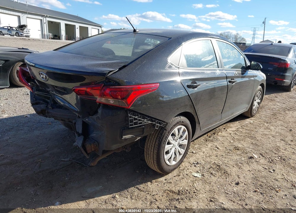 2018 HYUNDAI ACCENT SE VIN: 3KPC24A38JE022313