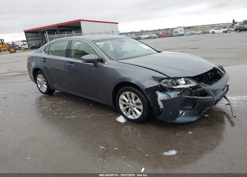 2013 LEXUS ES 300H VIN: JTHBW1GG5D2022925