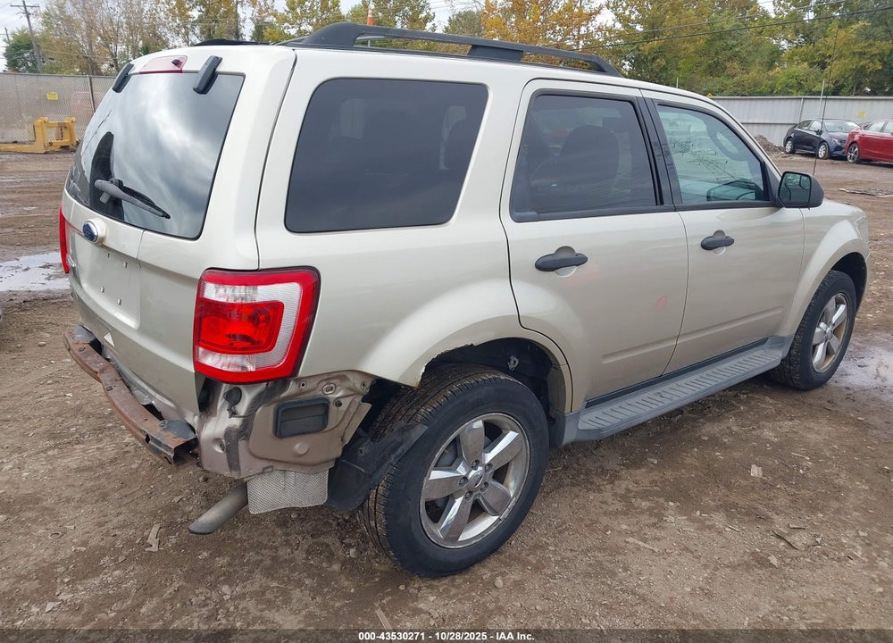 2010 FORD ESCAPE VIN: 1FMCU0D71AKA44826