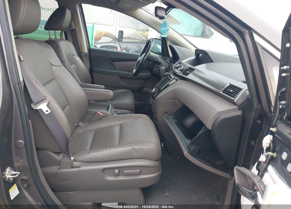 2016 HONDA ODYSSEY EX-L VIN: 5FNRL5H62GB040306