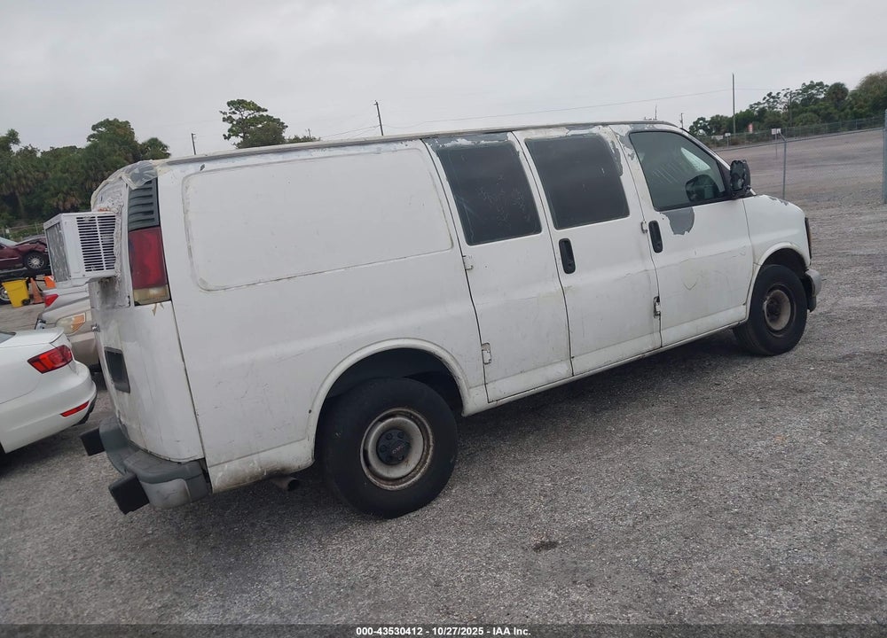 2001 GMC SAVANA STANDARD VIN: 1GTFG25M711904338