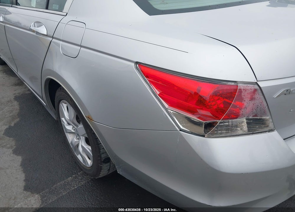 2008 HONDA ACCORD VIN: 1HGCP36748A009712