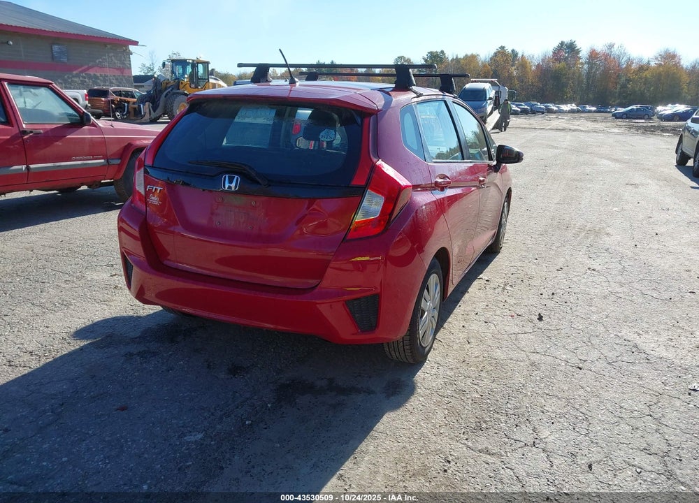 2015 HONDA FIT LX VIN: 3HGGK5H55FM744643