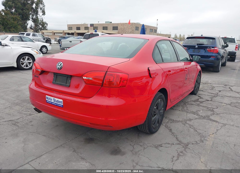 2012 VOLKSWAGEN JETTA 2.0L S VIN: 3VW2K7AJ2CM382498