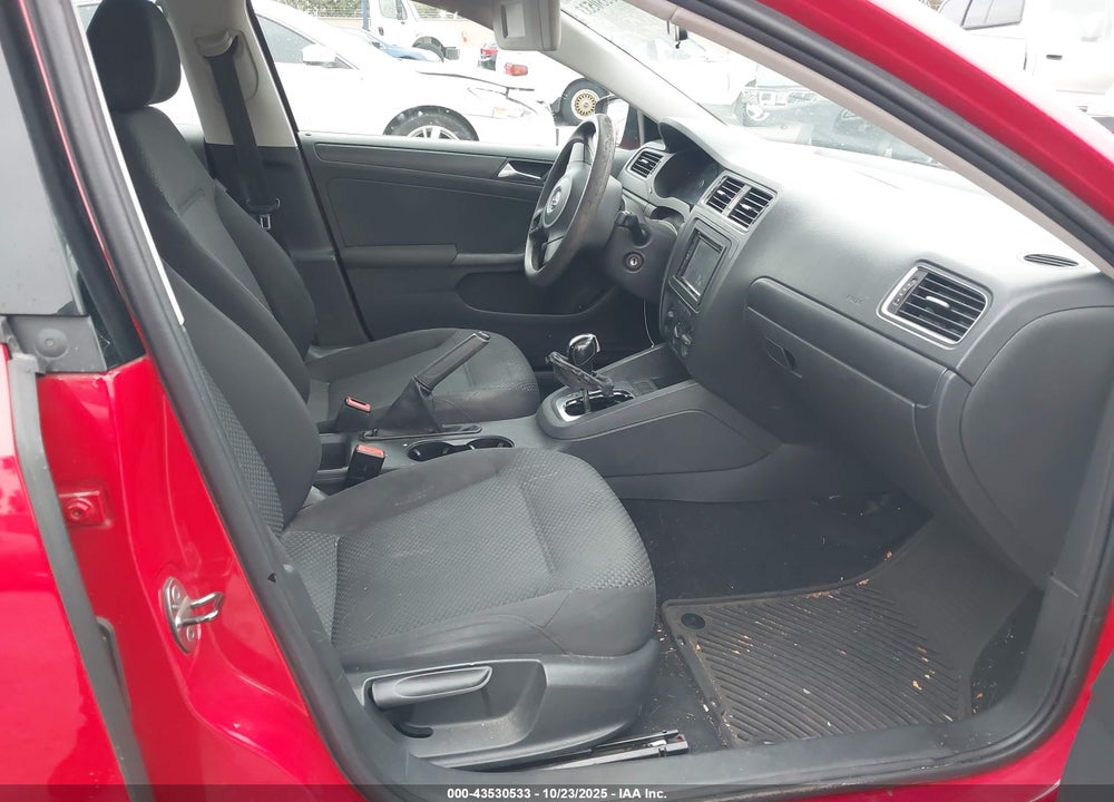 2012 VOLKSWAGEN JETTA 2.0L S VIN: 3VW2K7AJ2CM382498