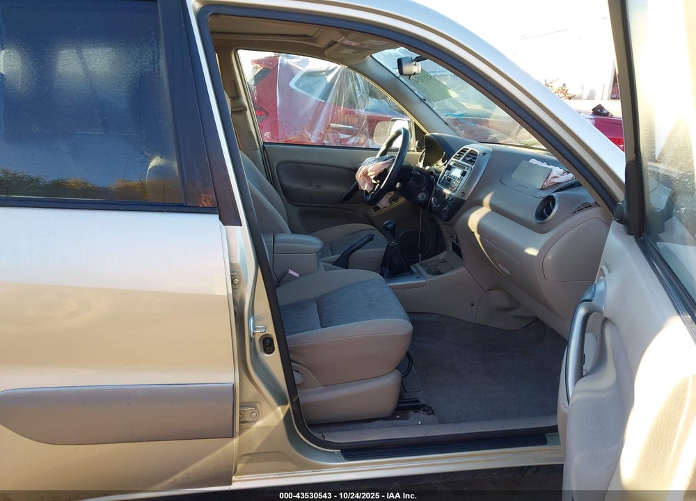 2001 TOYOTA RAV4 VIN: JTEGH20V110009026