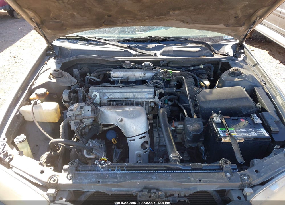 2001 TOYOTA CAMRY LE VIN: JT2BG22K210535291