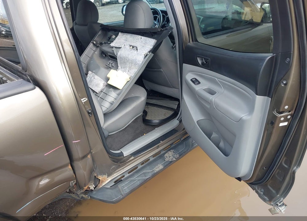 2015 TOYOTA TACOMA BASE V6 VIN: 3TMMU4FN8FM084851