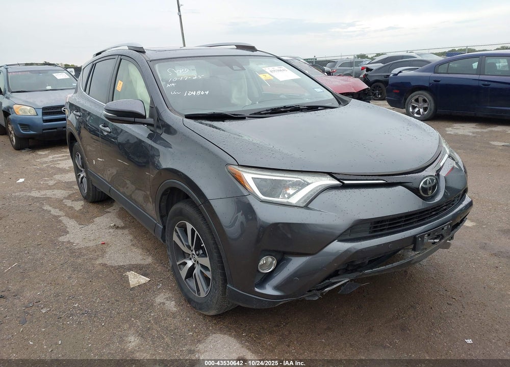 2017 TOYOTA RAV4 XLE VIN: JTMWFREV9HD104864