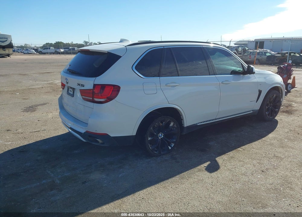 2015 BMW X5 XDRIVE50I VIN: 5UXKR6C51F0J78256
