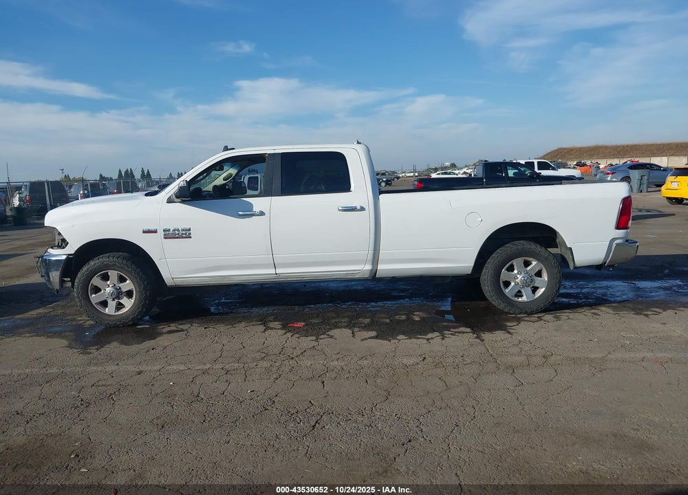 2017 RAM 2500 SLT  4X2 8' BOX VIN: 3C6UR4JJ0HG702016