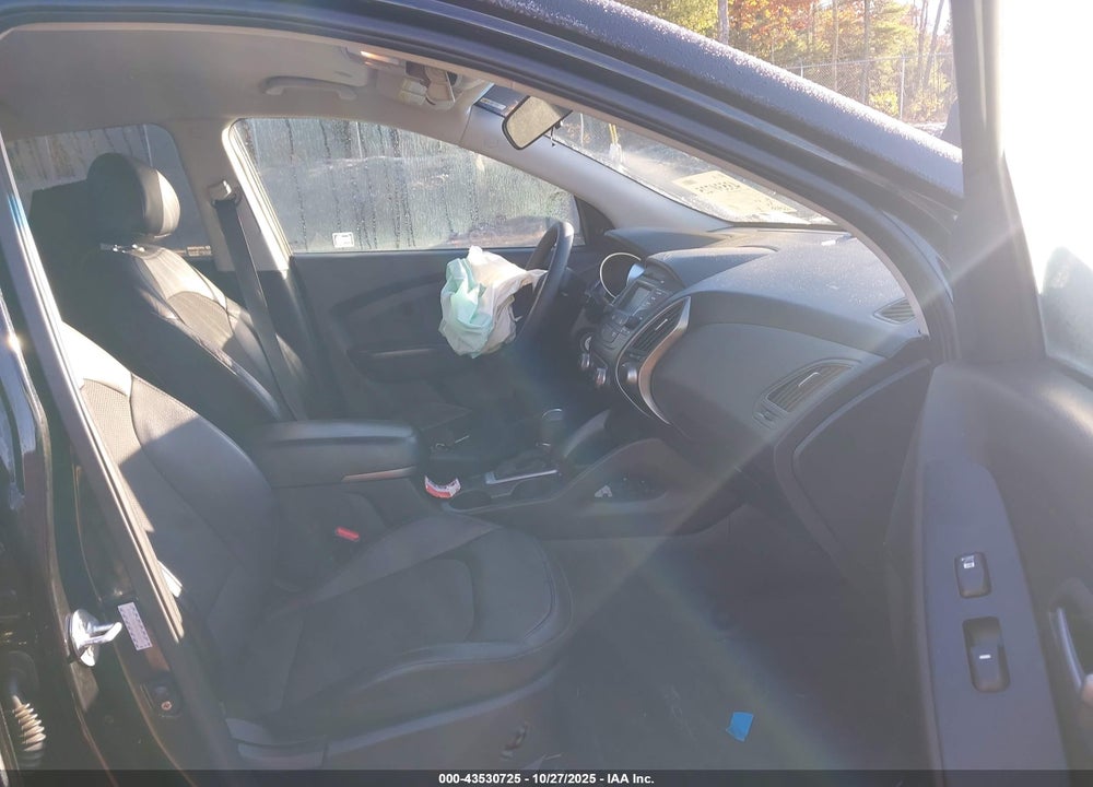 2015 HYUNDAI TUCSON GLS VIN: KM8JT3AF9FU063191