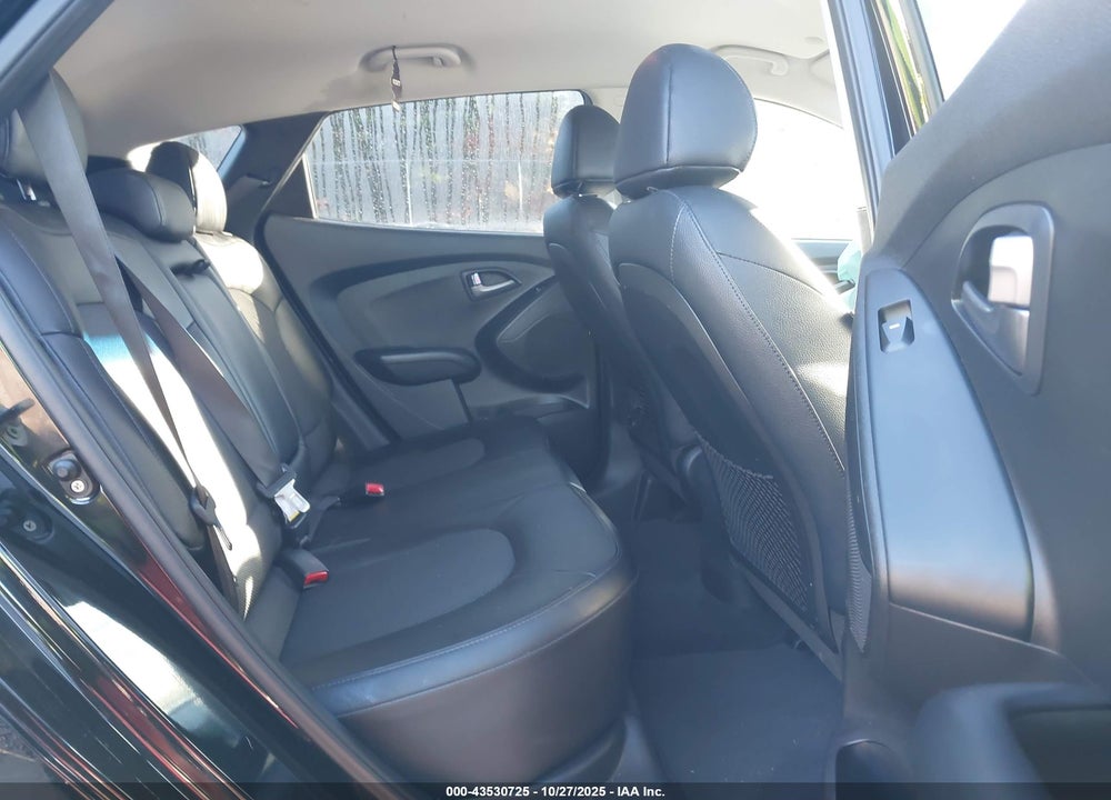 2015 HYUNDAI TUCSON GLS VIN: KM8JT3AF9FU063191