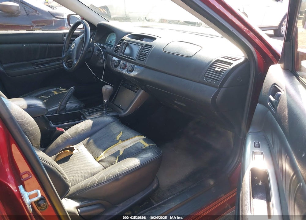 2002 TOYOTA CAMRY SE V6 VIN: JTDBF30K120019637