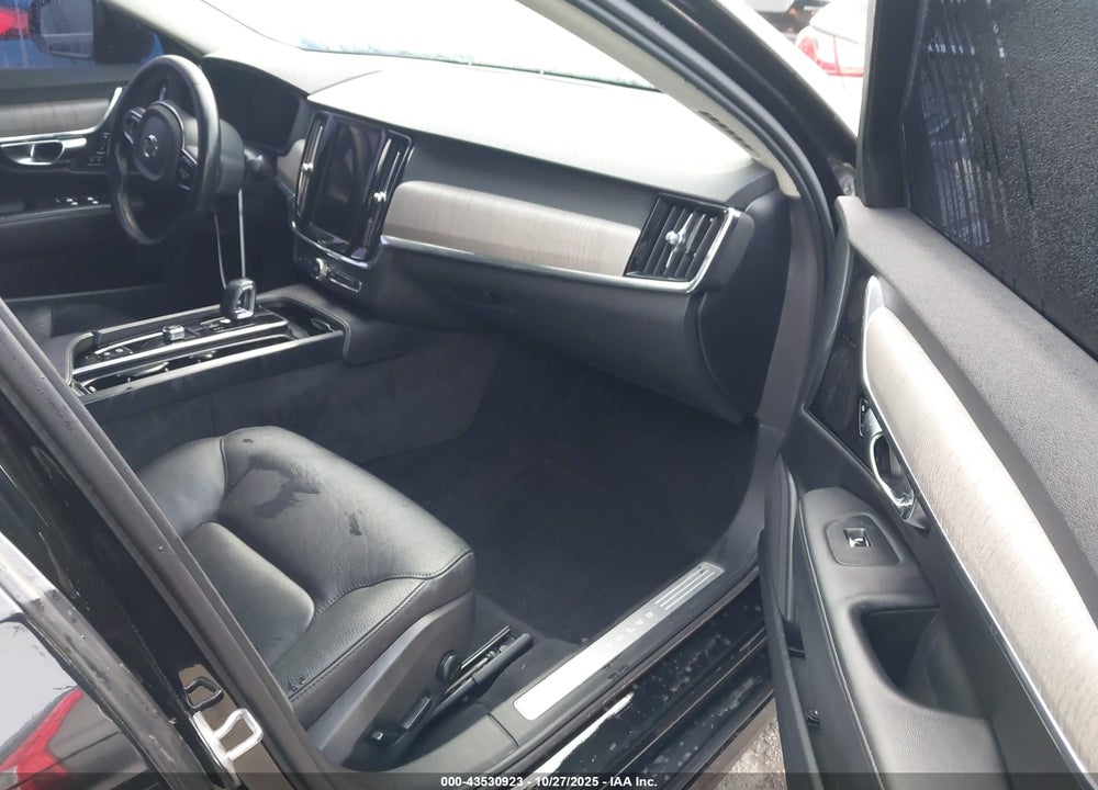 2023 VOLVO S90 B6 PLUS VIN: LVY062MN1PP323340