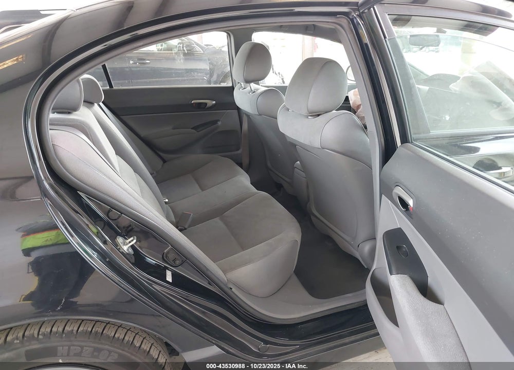 2008 HONDA CIVIC LX VIN: 1HGFA16518L073163