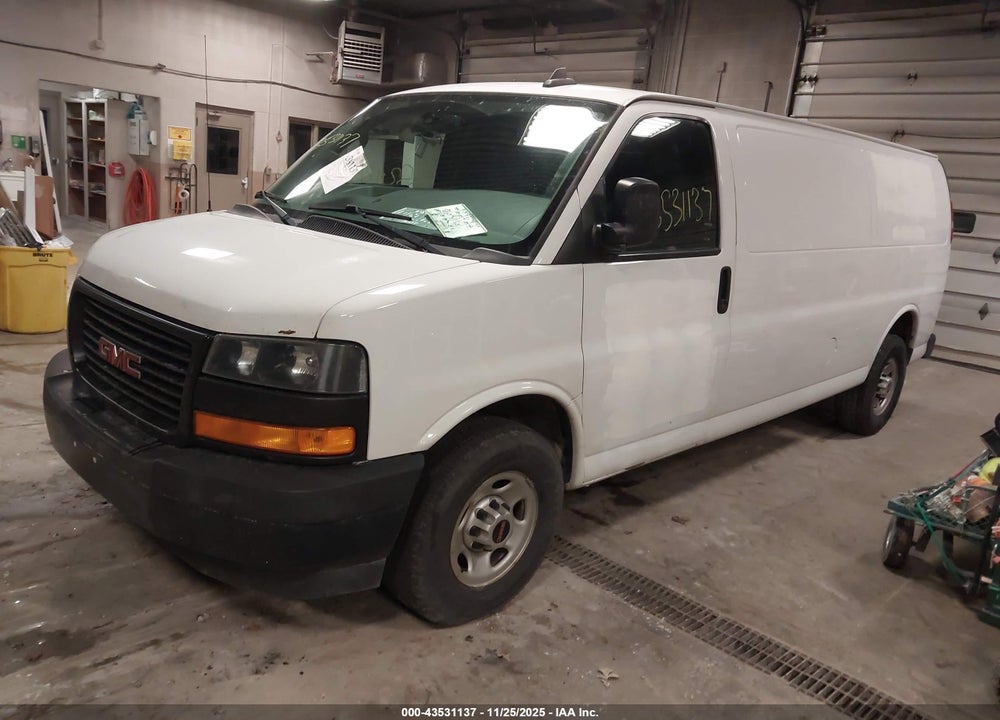 2018 GMC SAVANA 3500 VIN: 1GTZ7HFG0J1226542