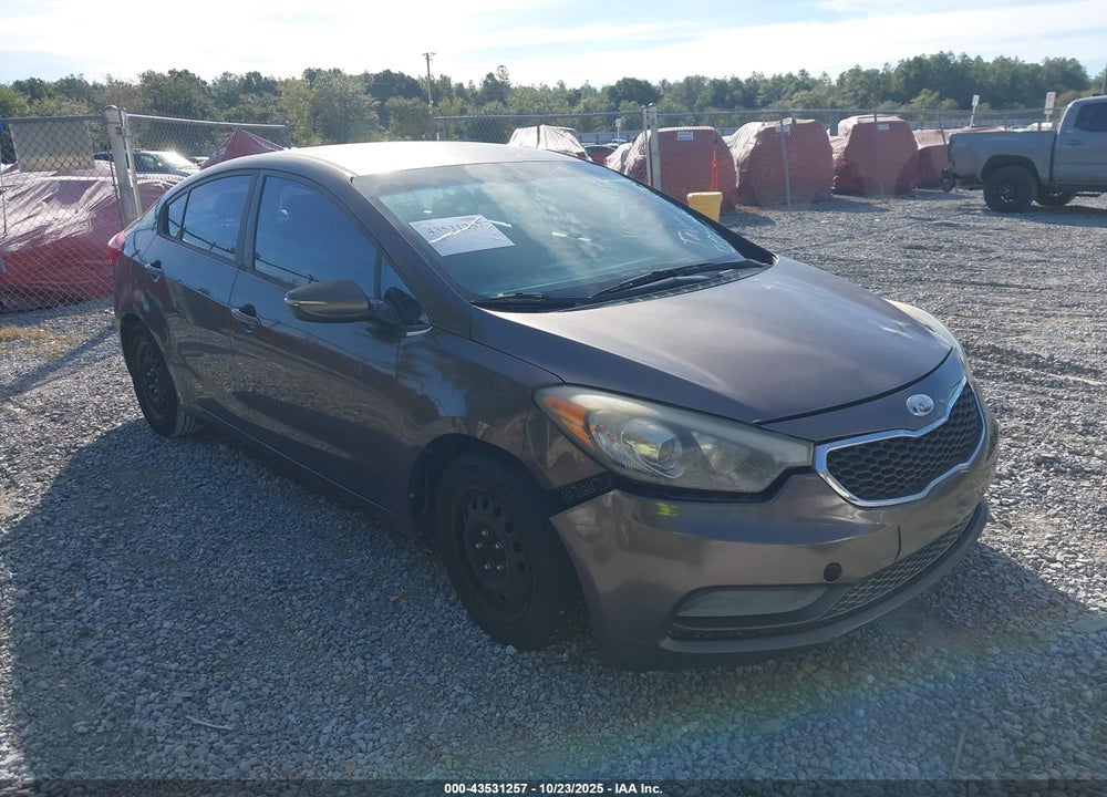 2015 KIA FORTE LX VIN: KNAFX4A6XF5313842